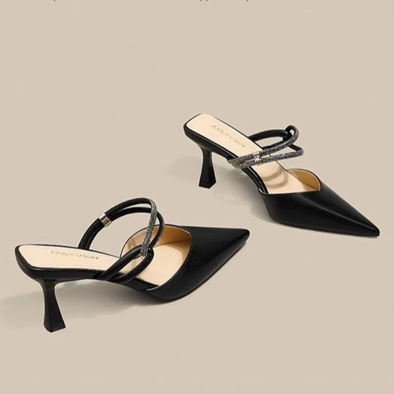 Delara Point Heels
