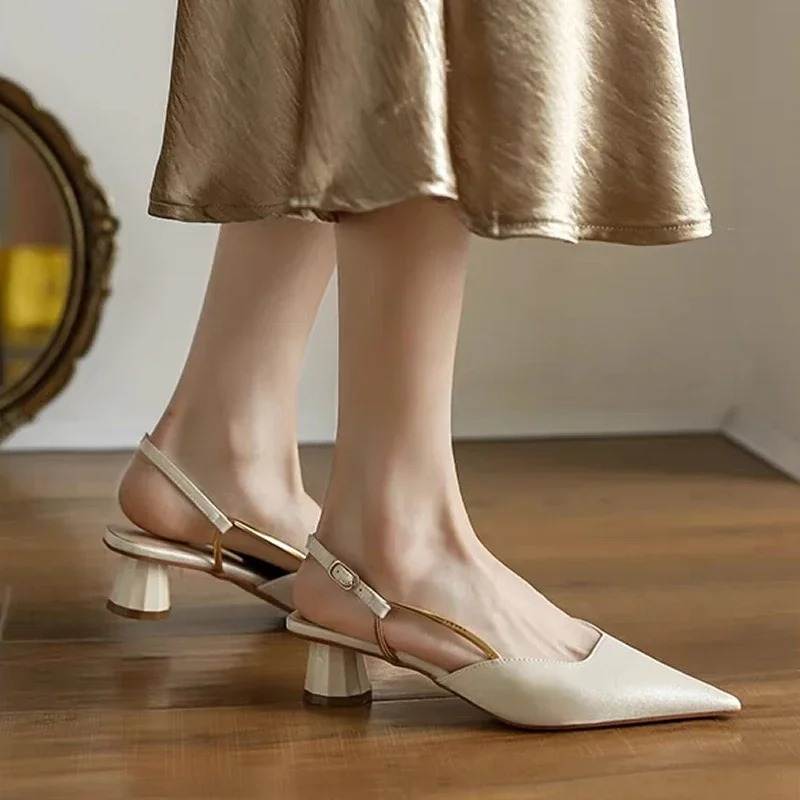 Solenne Heel