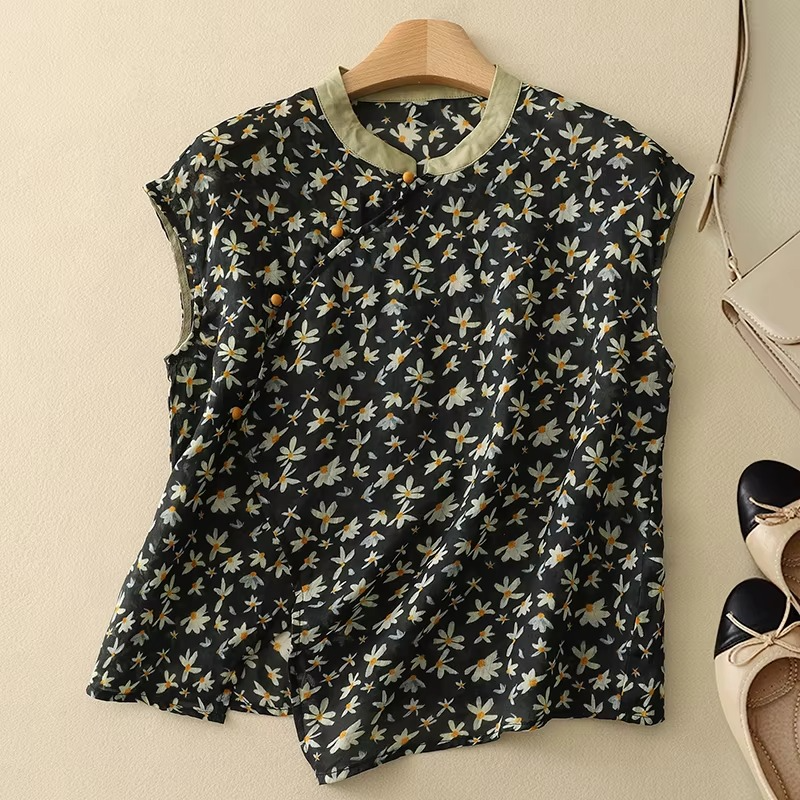 Lunara Button Blouse
