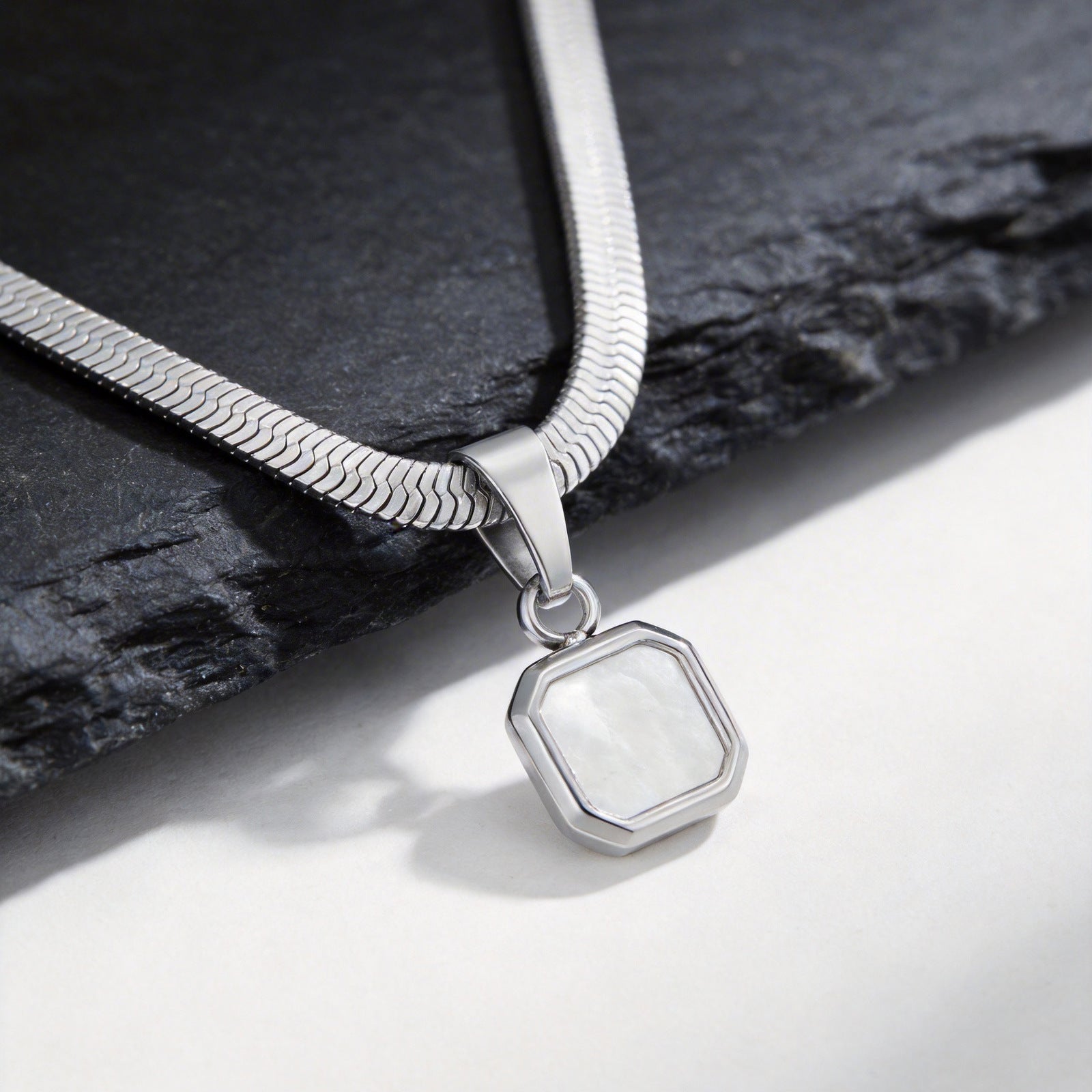 Caspian Blade Chain